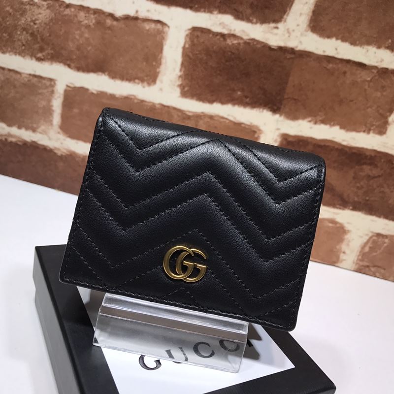 G*u*i wallets & purse